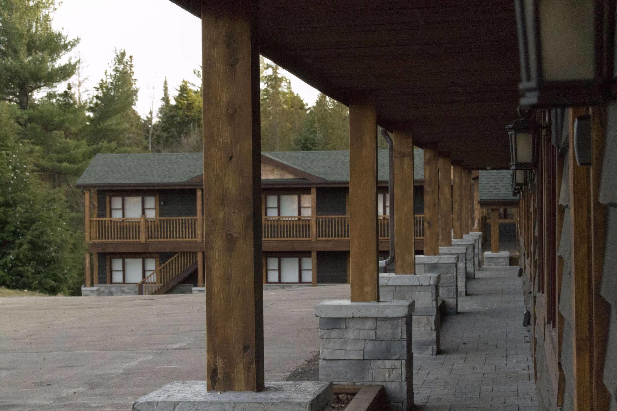 Lake Placid Inn: Residences Exteriér fotografie